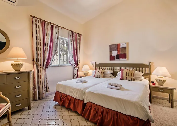 Villa Mng Elliott53 *